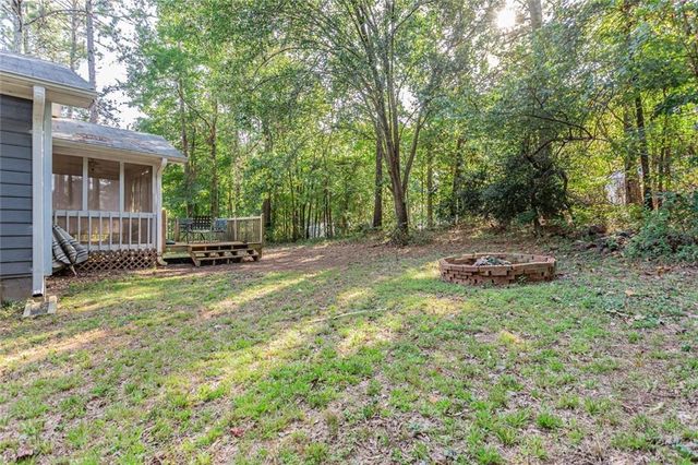 850 Red Barn Road, Acworth, GA 30102