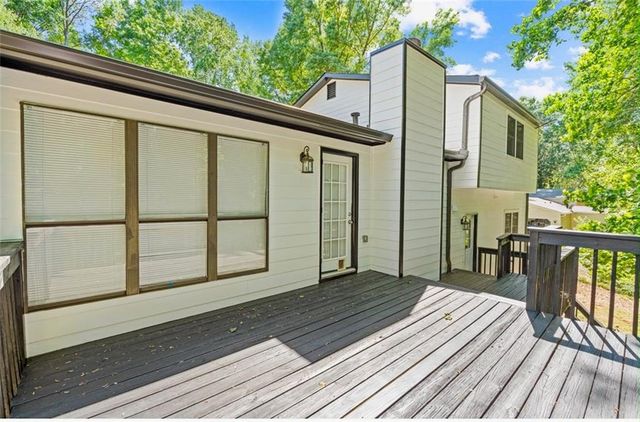 1173 Mill Ridge Drive, Lawrenceville, GA 30046
