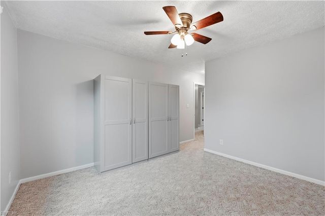 412 Joseph Topping DR, Poquoson, VA 23662