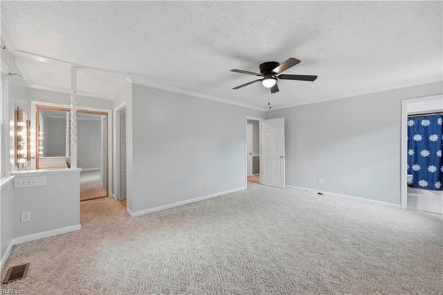 412 Joseph Topping DR, Poquoson, VA 23662