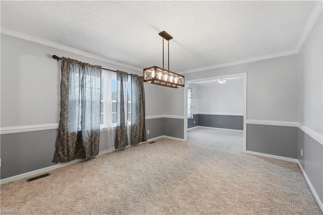 412 Joseph Topping DR, Poquoson, VA 23662