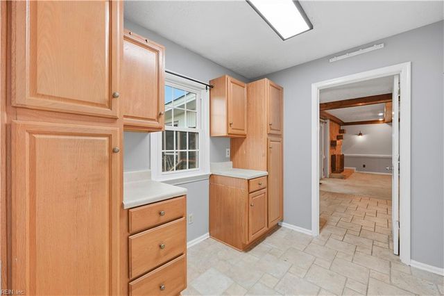 412 Joseph Topping DR, Poquoson, VA 23662