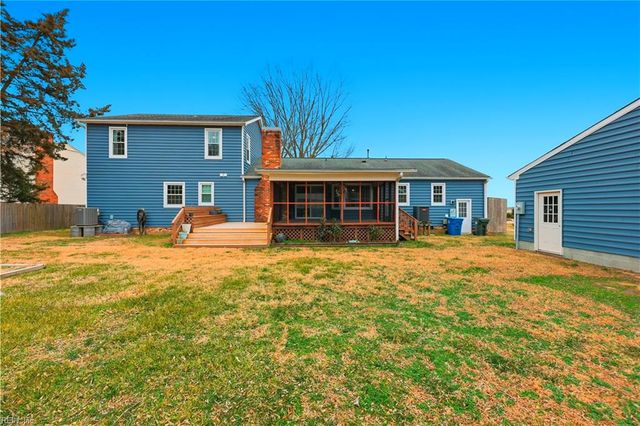 412 Joseph Topping DR, Poquoson, VA 23662