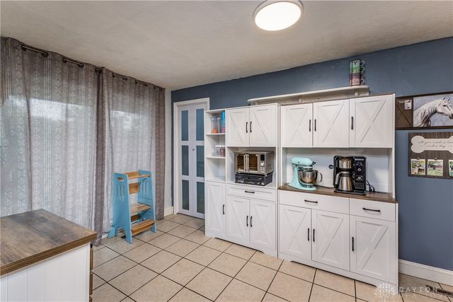 5912 Bavaria Place, Dayton, OH 45424