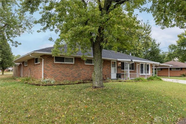 5912 Bavaria Place, Dayton, OH 45424