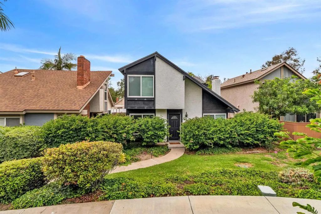 10618 Esmeraldas Drive, San Diego, CA 92124