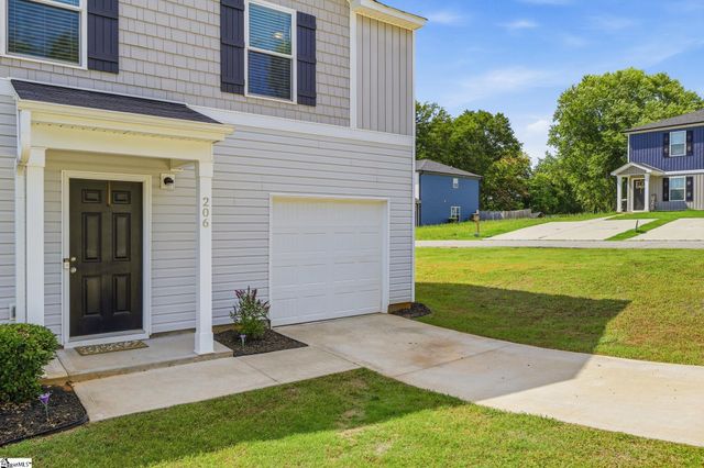 206 Christopher Street, Duncan, SC 29334
