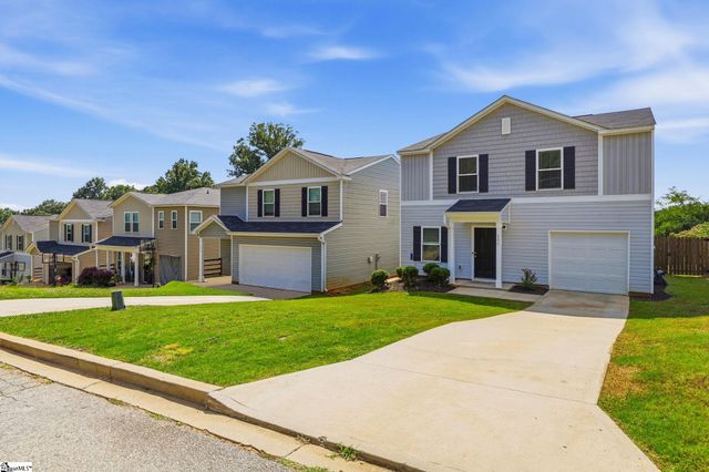 206 Christopher Street, Duncan, SC 29334