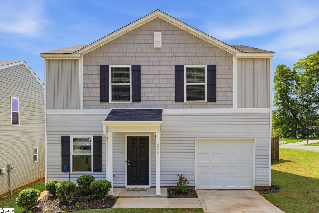 206 Christopher Street, Duncan, SC 29334