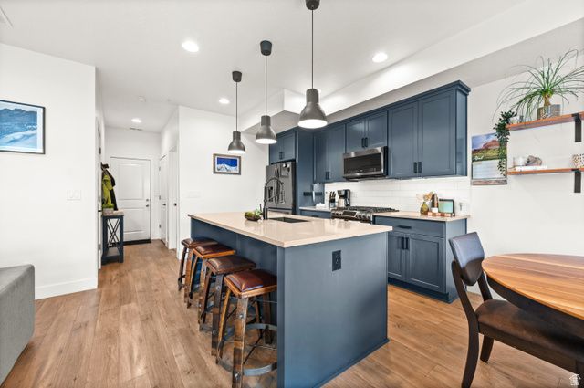 3889 S LEMMON LN, Salt Lake City, UT 84124