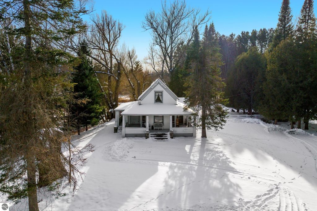 Image 2 of property listing at 5349 Grass River Road, Bellaire, MI 49615