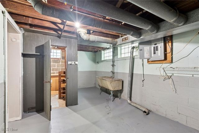 4723 W 125th Street, Cleveland, OH 44135