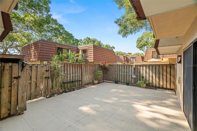 2705 5TH COURT, Palm Harbor, FL 34684