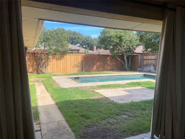 12112 Cross Creek Drive, Dallas, TX 75243