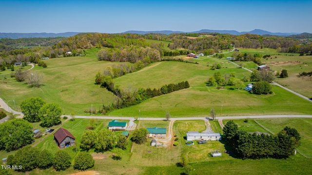 415 Rock Quarry Road, Afton, TN 37616