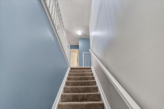 1871 Prominence Drive, Grove City, OH 43123
