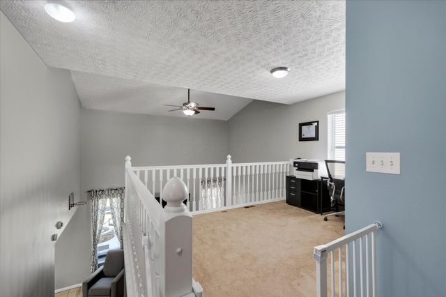 1871 Prominence Drive, Grove City, OH 43123