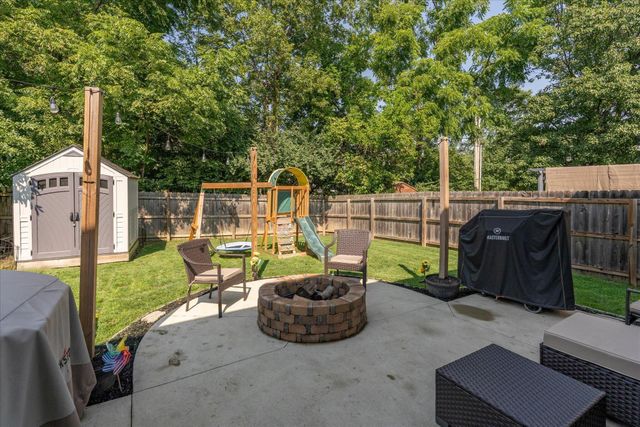 1871 Prominence Drive, Grove City, OH 43123