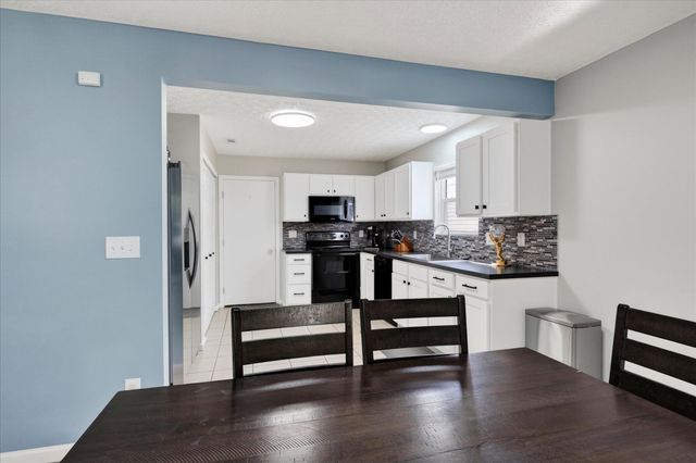 1871 Prominence Drive, Grove City, OH 43123