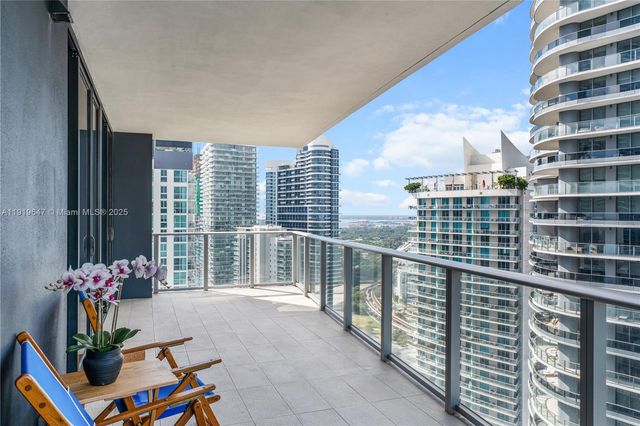 1010 Brickell Ave 4206, Miami, FL 33131