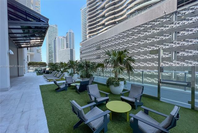 1010 Brickell Ave 4206, Miami, FL 33131