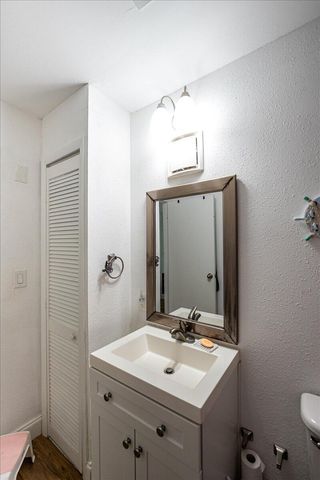 300 SW Prima Vista Boulevard, Port St. Lucie, Port St Lucie, FL 34983