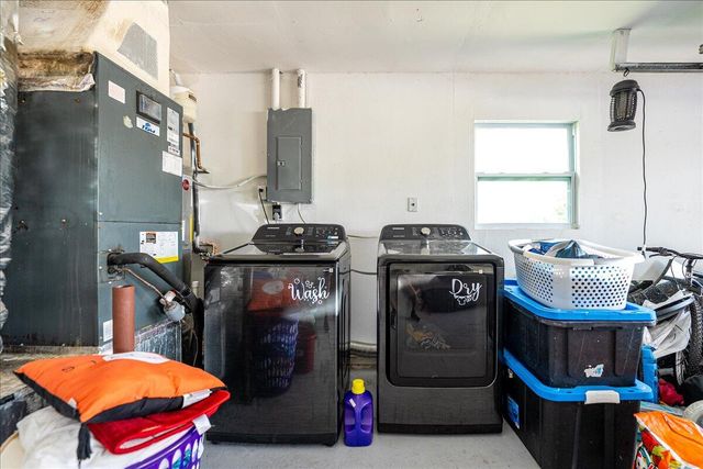 300 SW Prima Vista Boulevard, Port St. Lucie, Port St Lucie, FL 34983