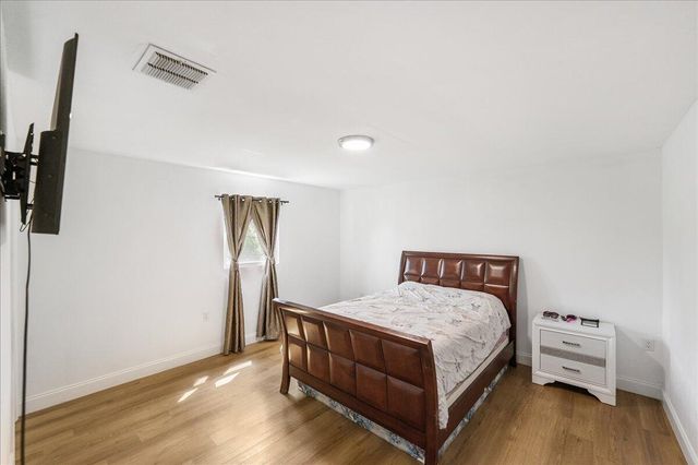 300 SW Prima Vista Boulevard, Port St. Lucie, Port St Lucie, FL 34983