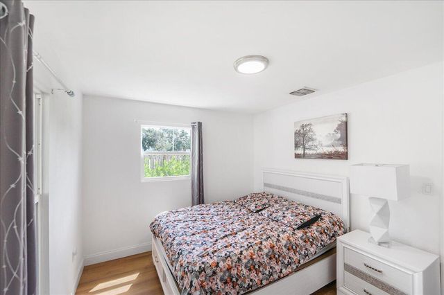 300 SW Prima Vista Boulevard, Port St. Lucie, Port St Lucie, FL 34983