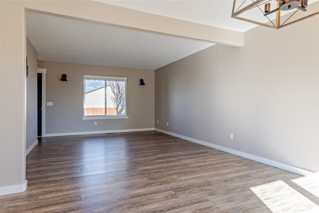 510 E Countryside Avenue, Ellensburg, WA 98926