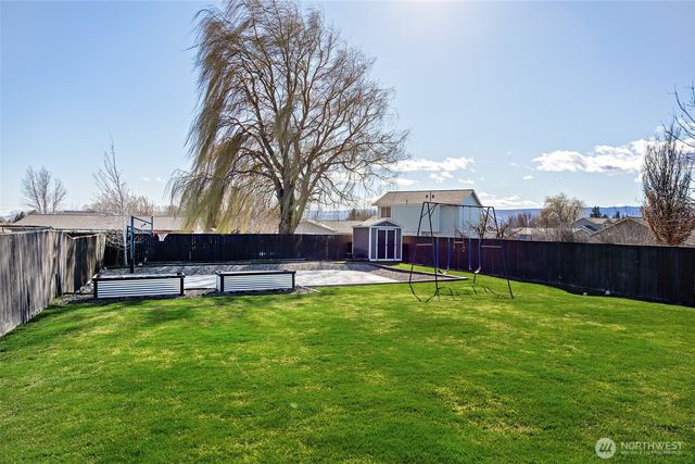 510 E Countryside Avenue, Ellensburg, WA 98926