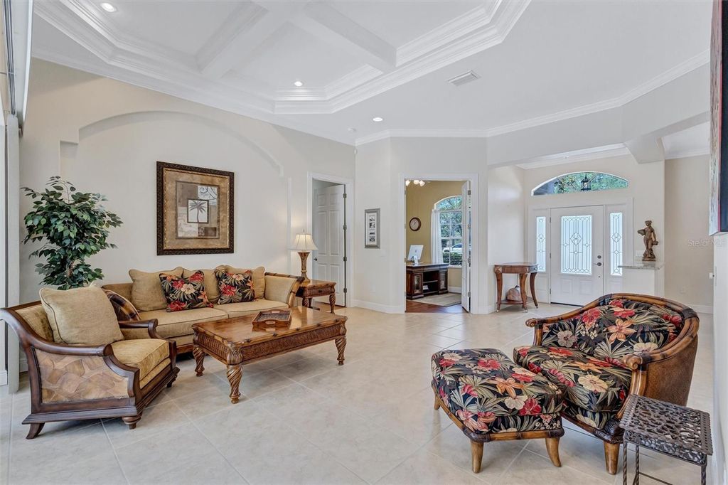 Image 12 of property listing at 14404 18TH PLACE E, Bradenton, FL 34212