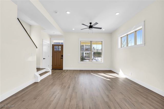 1881 Woodlawn Avenue, Cleveland, OH 44112