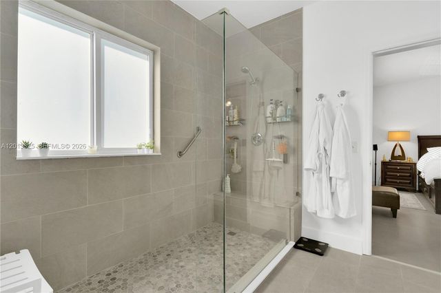 13000 SW 136th Ter, Miami, FL 33186