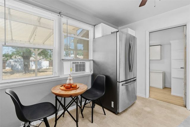 415 S Carmalita, Hemet, CA 92543