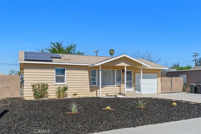 415 S Carmalita, Hemet, CA 92543