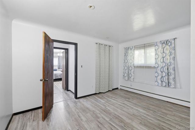 42891 Bemis Road, Belleville, MI 48111