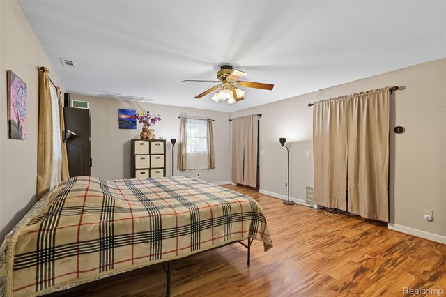 42891 Bemis Road, Belleville, MI 48111