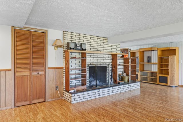 42891 Bemis Road, Belleville, MI 48111