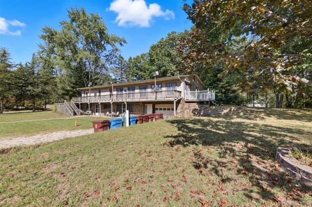 42891 Bemis Road, Belleville, MI 48111