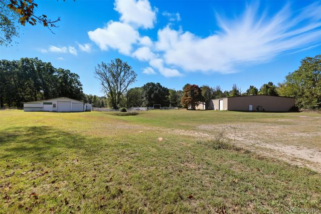 42891 Bemis Road, Belleville, MI 48111