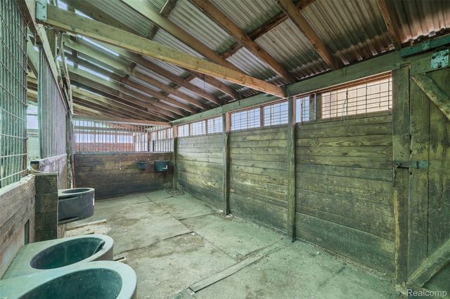 42891 Bemis Road, Belleville, MI 48111