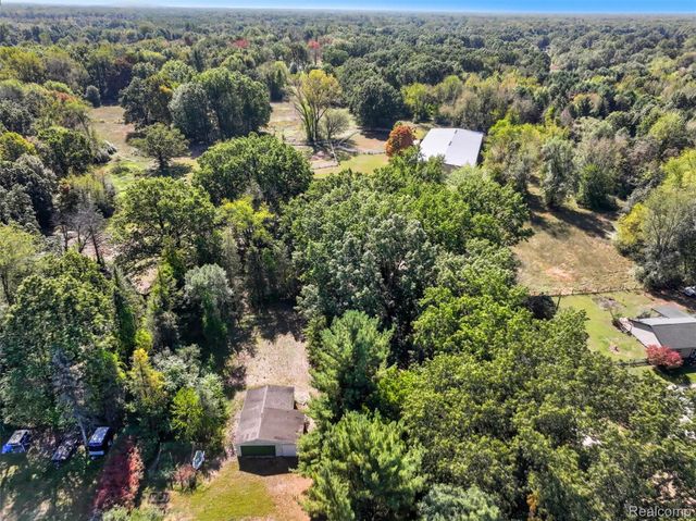 42891 Bemis Road, Belleville, MI 48111