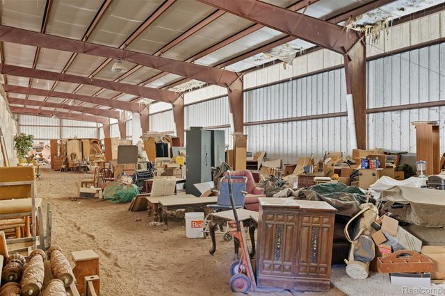 42891 Bemis Road, Belleville, MI 48111