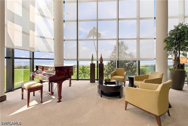 4951 Gulf Shore BLVD N 501, Naples, FL 34103