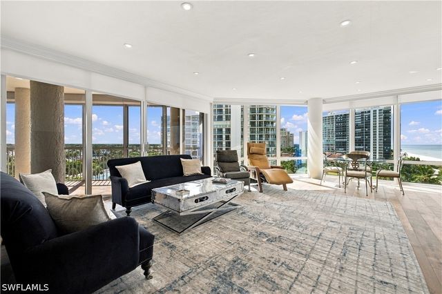 4951 Gulf Shore BLVD N 501, Naples, FL 34103