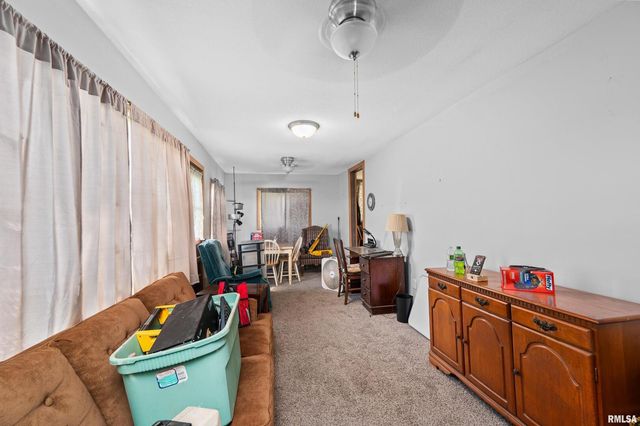 242 S STATE Avenue, Hampton, IL 61256