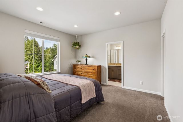 6662 Percy Lane SE, Tumwater, WA 98501
