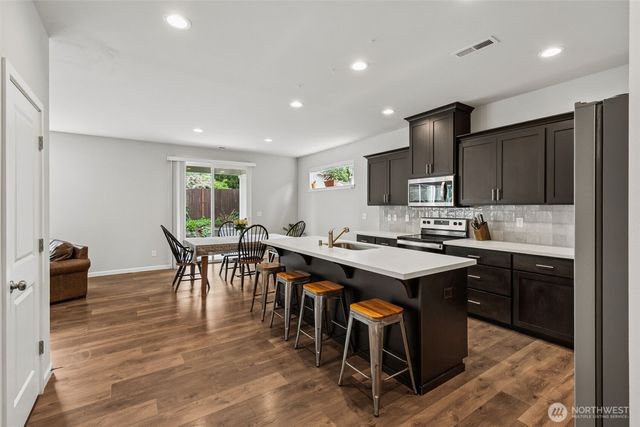 6662 Percy Lane SE, Tumwater, WA 98501