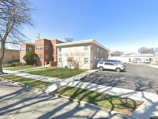 34 S 18th Avenue 2S, Maywood, IL 60153